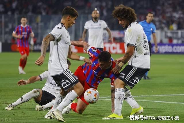 巴黎FC在罗塞尼尔的带领下以2-1战胜斯特拉斯堡，攀升法甲第二
